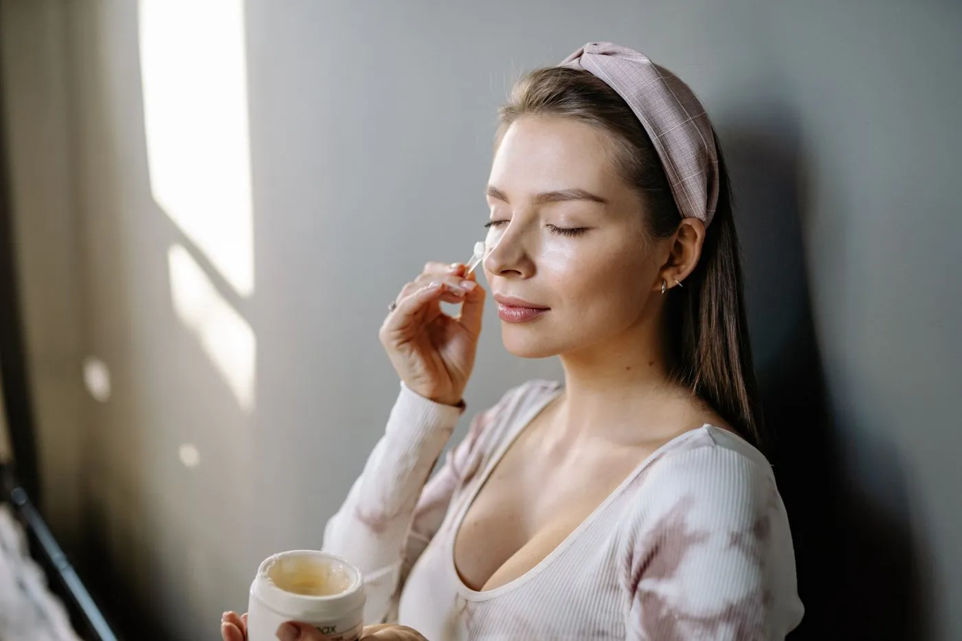 Korean Morning and Night Skincare Routine for Men and Women