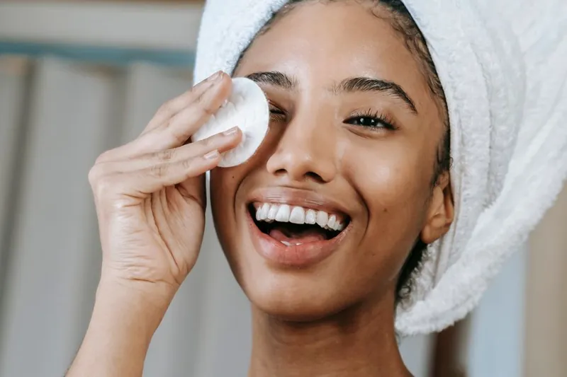 Cleansing Oils & Balms